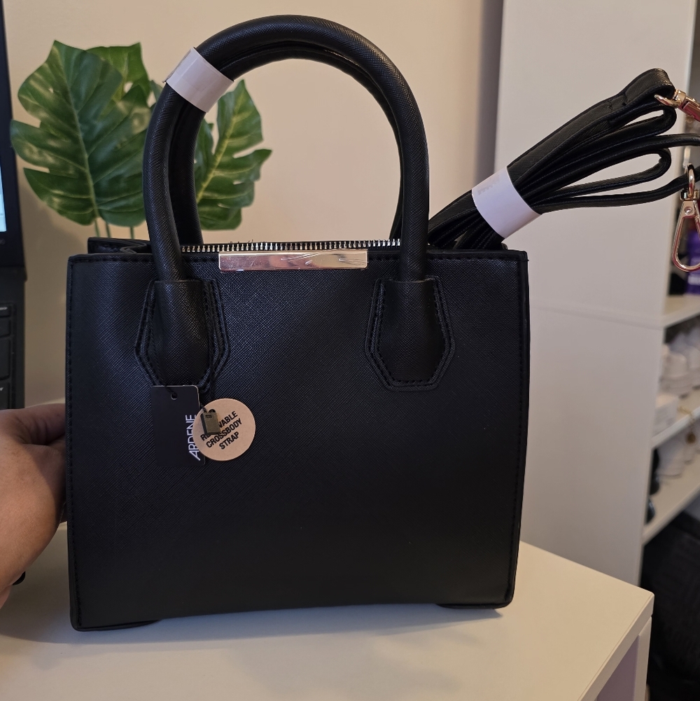 Elegant Black Handbag